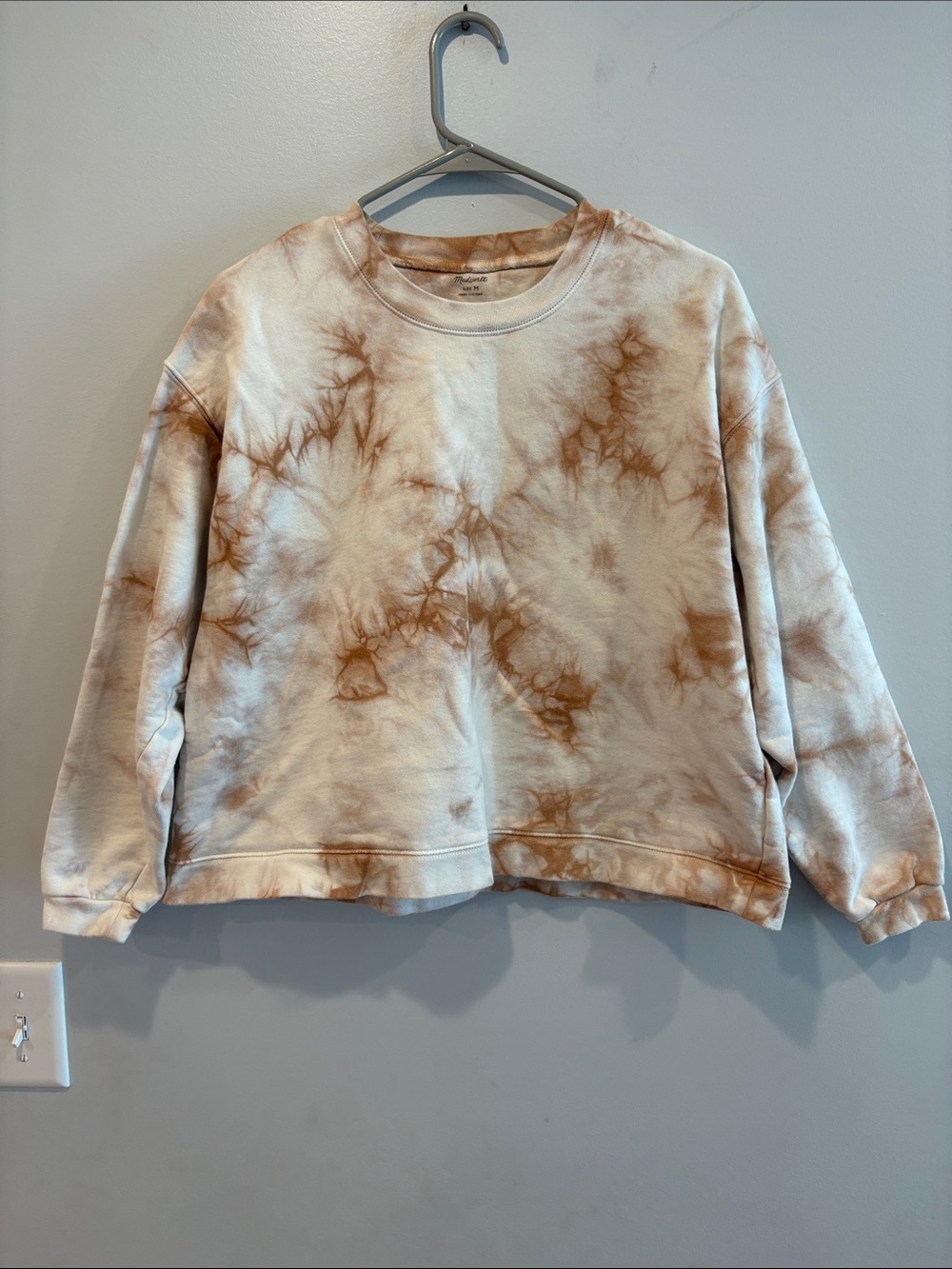 Madewell Tie-Dye Crewneck Sweatshirt in Cream and Brown ptp 19 length 22 - Picture 3 of 7
